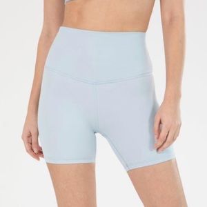 XXIV Active Essential Shorts in Light Blue/Grey